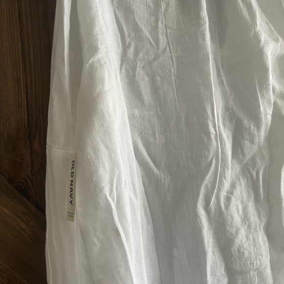 Old Navy White Relaxed Long Sleeve Blouse - Picture 12 of 12